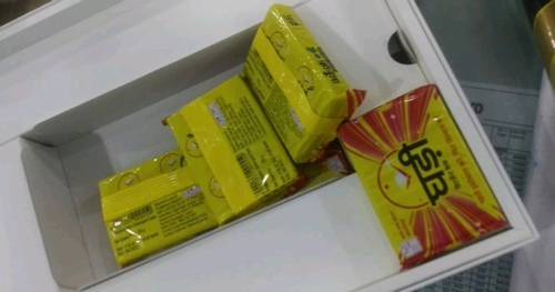 Đặt mua laptop giảm giá trên mạng, nhận được xà phòng cục