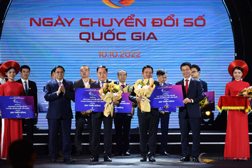 Trao giải cho 5 cặp đơn vị đưa ra bài toán và giải pháp chuyển đổi số xuất sắc