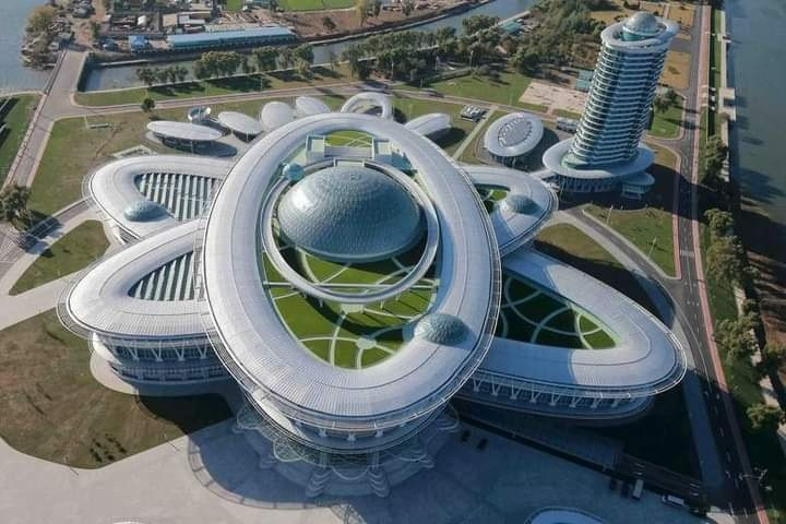 Khu phức hợp khoa học - công nghệ tại Bình Nhưỡng được xây dựng với hình dạng của một nguyên tử.
