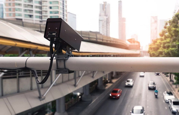 Ứng dụng các hệ thống camera AI sẽ giúp cảnh báo, điều tiết giao thông đô thị