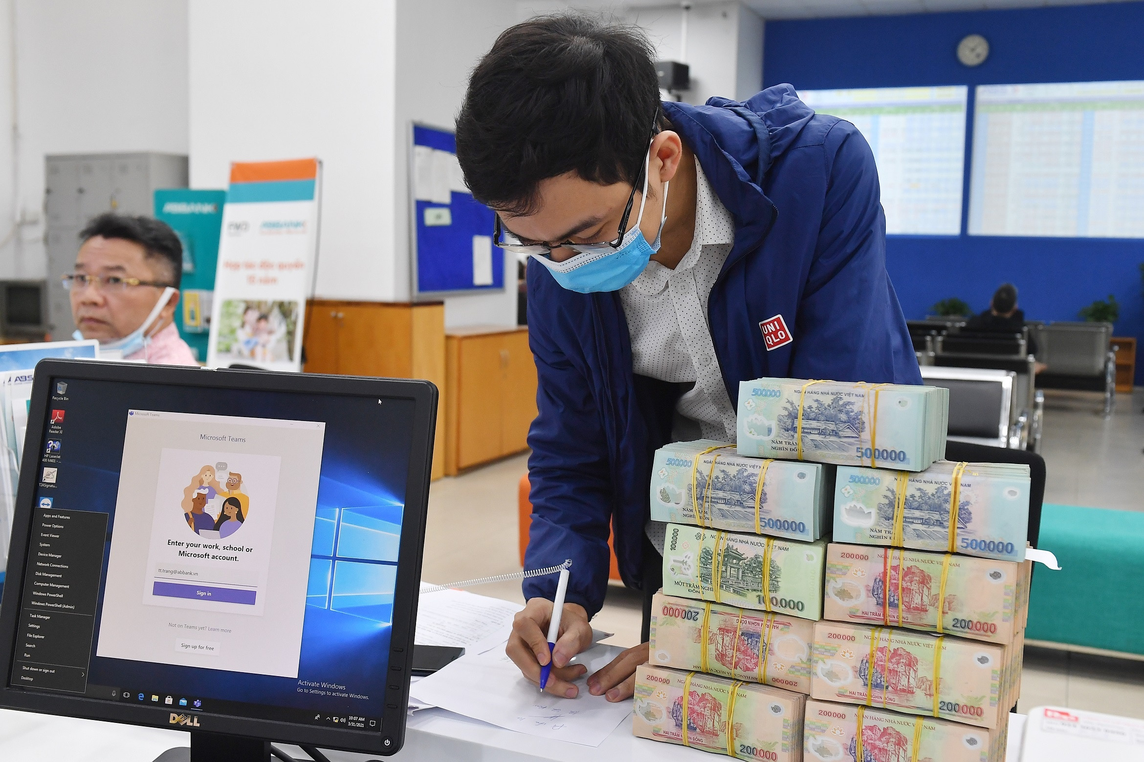 lai suat cho vay, lai suat ngan hang anh 1