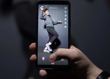 Cái giá phải trả khi nổi tiếng nhờ clip 15 giây trên TikTok