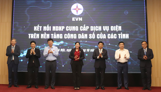 Cung cấp dịch vụ điện trên nền tảng công dân số