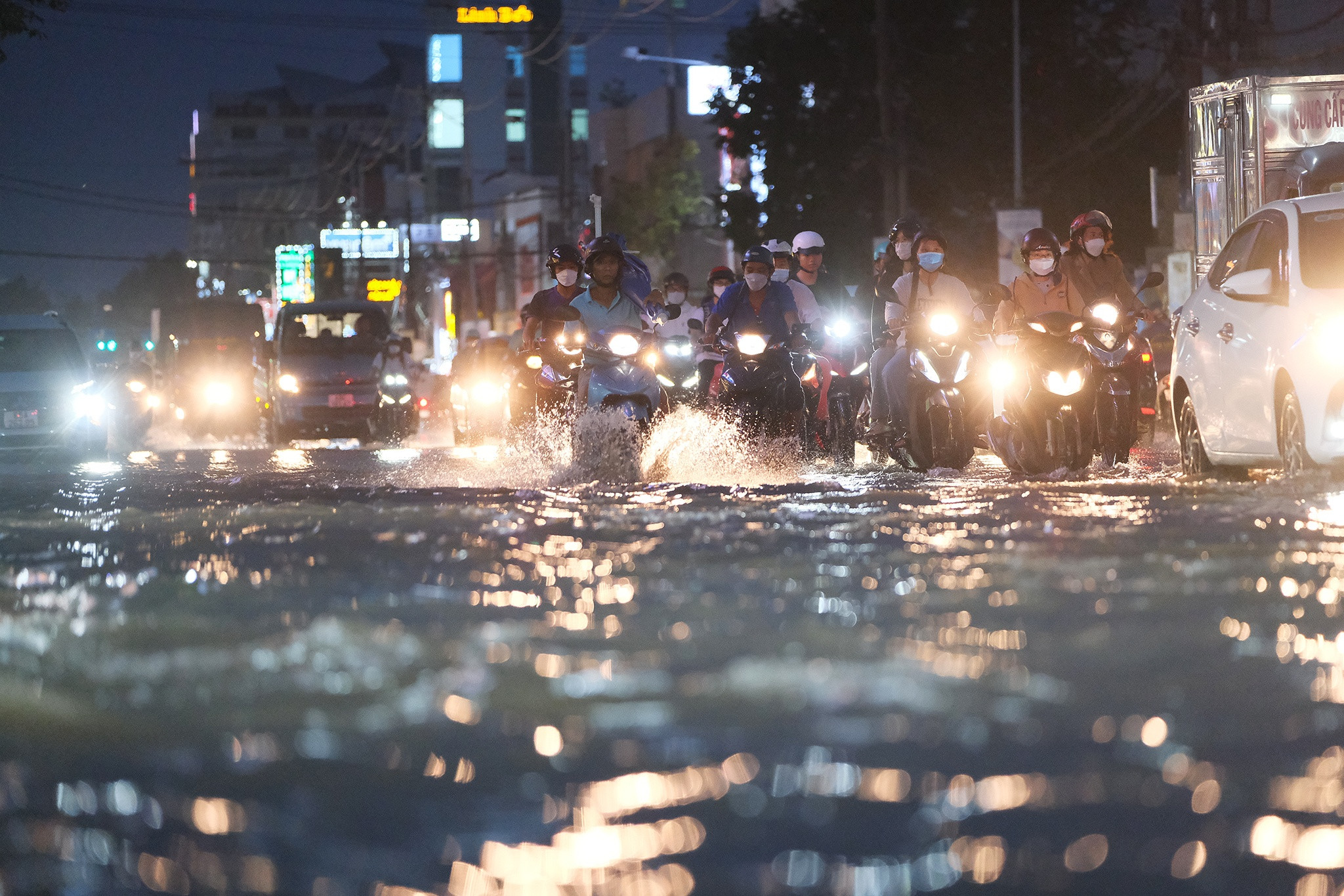 Can Tho lai ngap nang anh 11