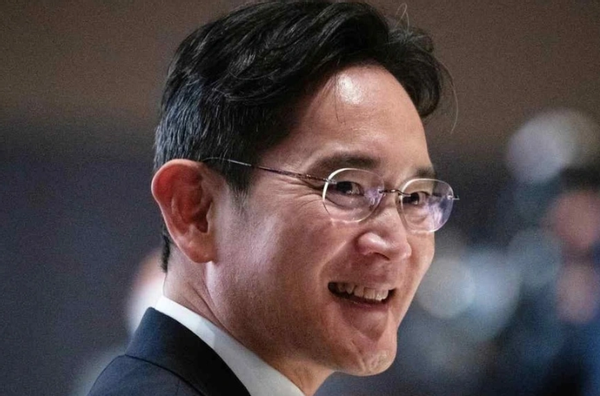 'Cha truyền con nối' trong 4 gia đình tài phiệt giàu nhất Hàn Quốc