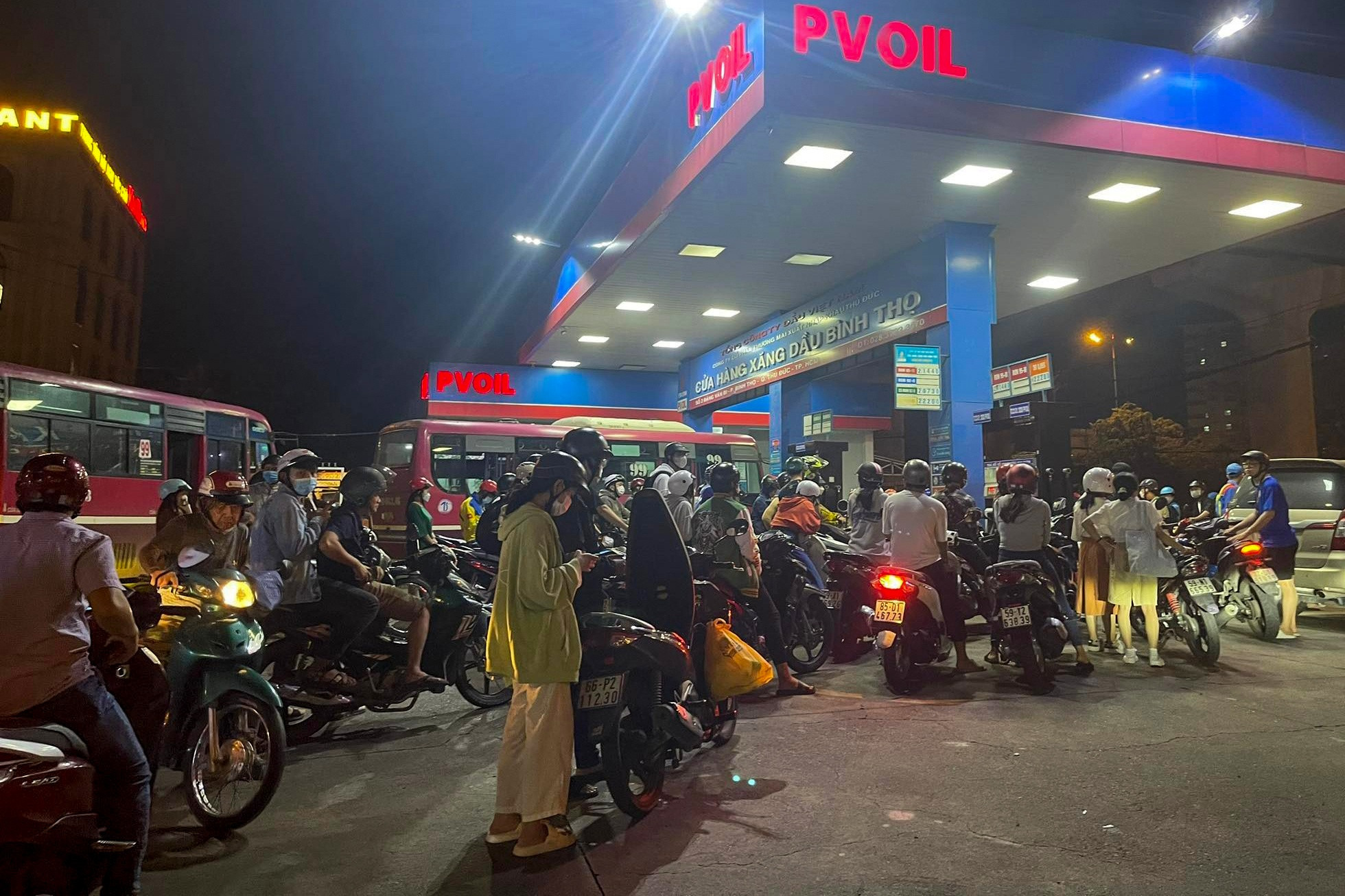 het xang o TP.HCM anh 5