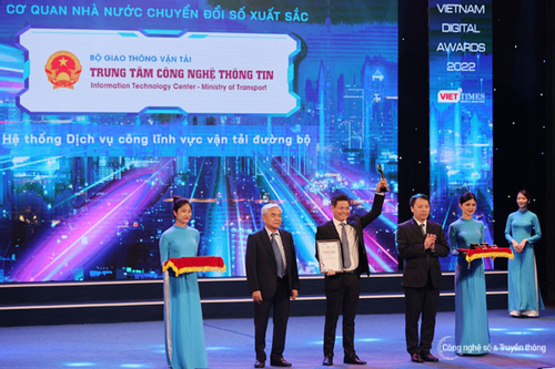 Vinh danh 14 cơ quan, đơn vị, doanh nghiệp chuyển đổi số xuất sắc năm 2022
