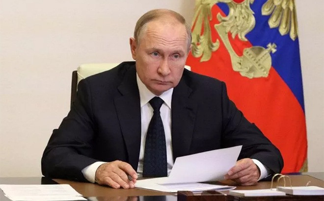 Ông Putin hướng dẫn tạo cơ chế trao đổi dữ liệu giữa các nhà sản xuất vũ khí và quân đội