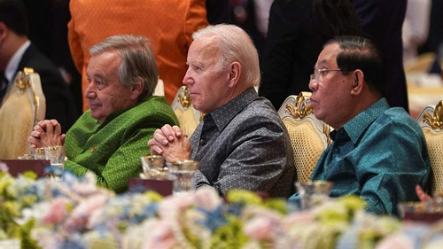 Ông Biden ‘lỡ miệng’ nhầm lẫn giữa Campuchia với Colombia