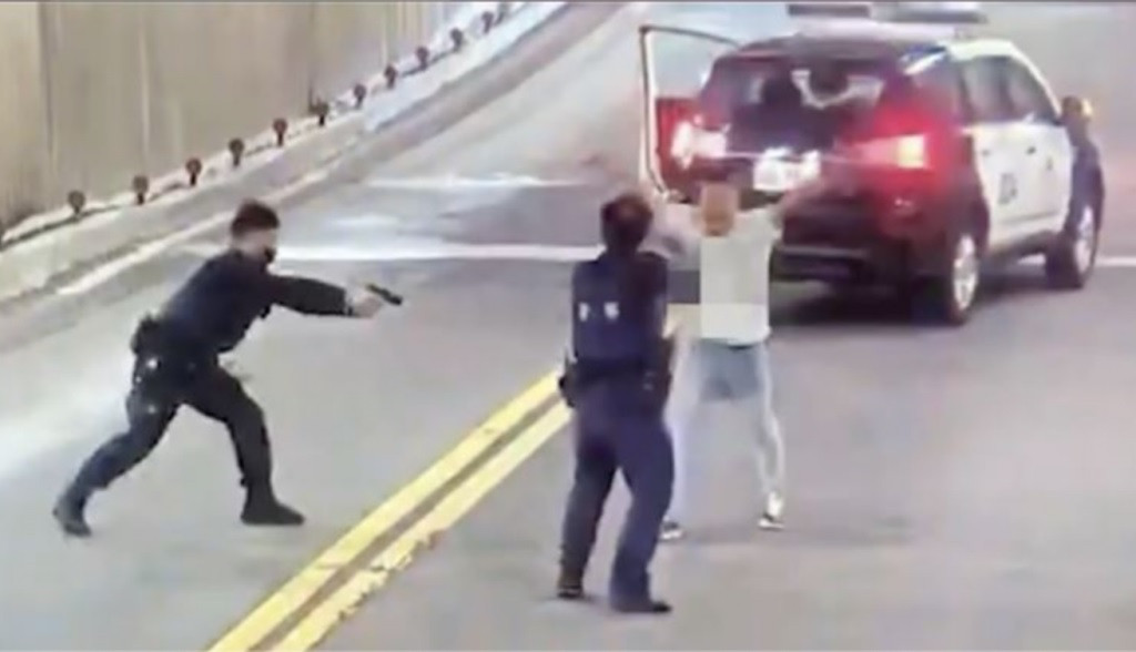 Cảnh sát nổ súng bắn đối tượng đua ô tô dẫn tới 2 người thương vong