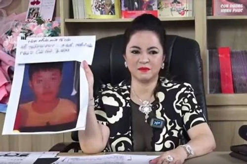 Từ vụ bà Phương Hằng, livestream sai sự thật gây ảnh hưởng đến nạn nhân và xã hội thế nào?
