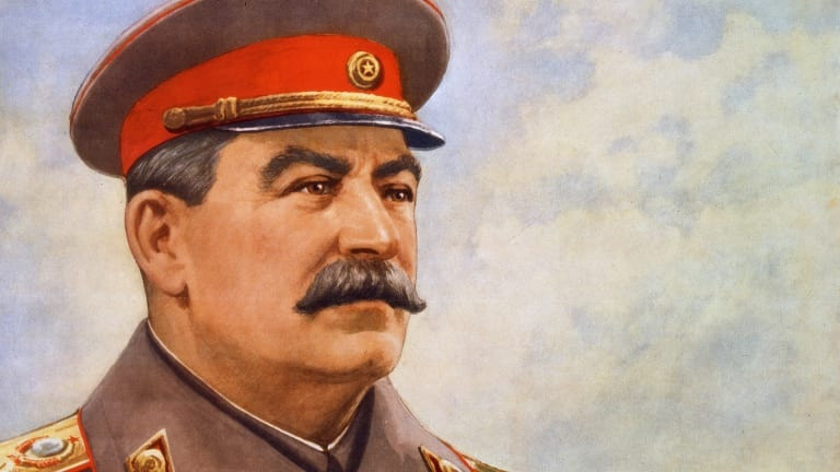 Vì sao nhà lãnh đạo Liên Xô Joseph Stalin cho một ‘kẻ phá hoại’ số tiền khổng lồ?