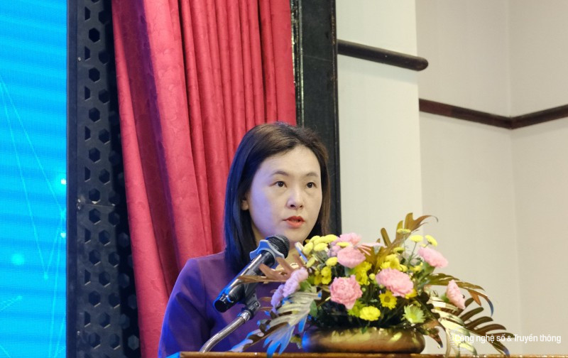 Bà Tô Thị Thu Hương, Giám đốc Trung tâm Chứng thực điện tử quốc gia (Bộ TT&TT)