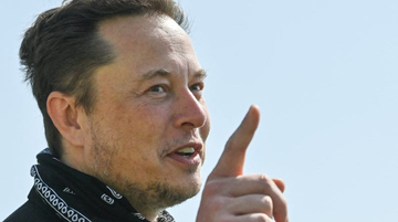 Canh bạc khó lường của Elon Musk