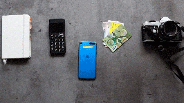 Bo dung smartphone 2 nam anh 1