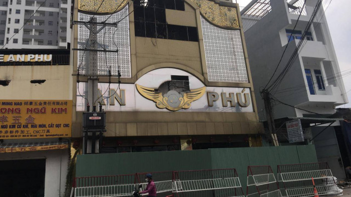 Xác định nguyên nhân vụ cháy quán karaoke ở Bình Dương làm 32 người tử vong 1