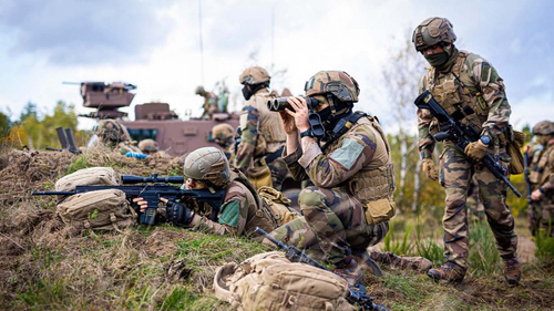 Các nghị sĩ Pháp phàn nàn về điều kiện đóng quân ở sườn đông của NATO