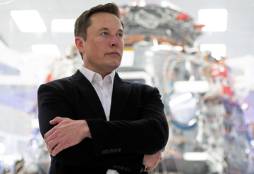 Hai tính cách của Elon Musk