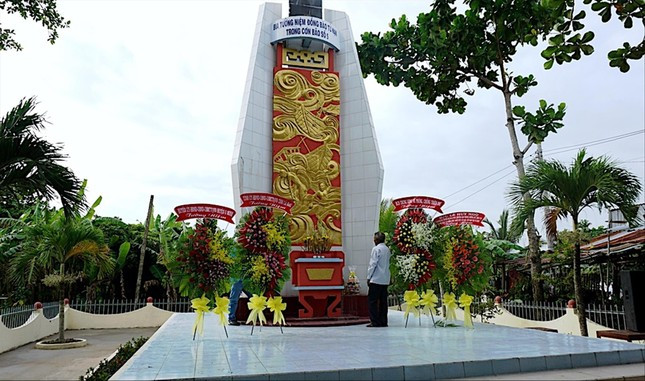 'Làng góa phụ', 'xóm không chồng' ở miền Đất Mũi ảnh 1