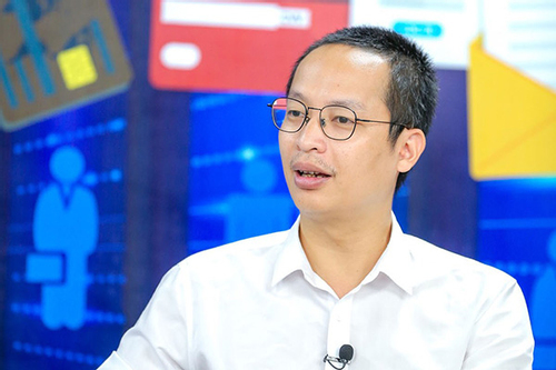 Cha mẹ hãy học cách bảo vệ con trước thông tin độc hại, lừa đảo trên mạng