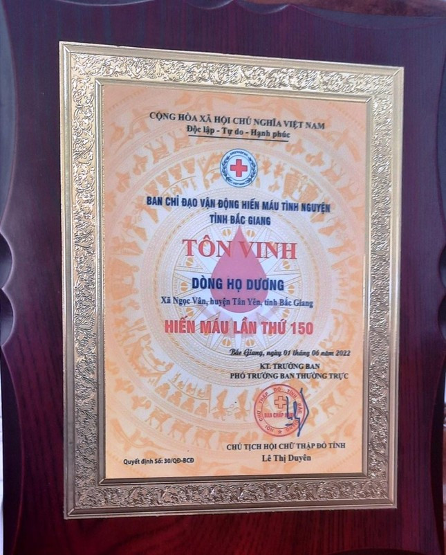 Dòng họ… hiến máu ảnh 2