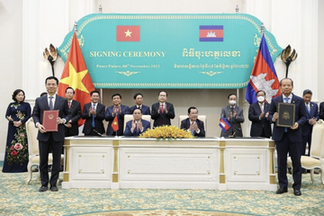 Việt Nam - Campuchia đẩy mạnh hợp tác về bưu chính viễn thông và chuyển đổi số