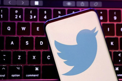 Twitter tái triển khai thu phí xác thực, áp giá cao với người dùng iPhone