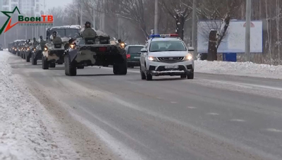 Đoàn xe quân sự khổng lồ của Belarus xuất hiện gần biên giới Ukraine