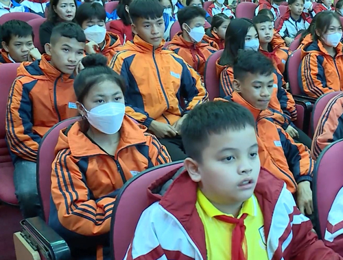 Hàng nghìn trẻ em Lạng Sơn đang hưởng chính sách bảo trợ xã hội, được trợ giúp, chăm sóc