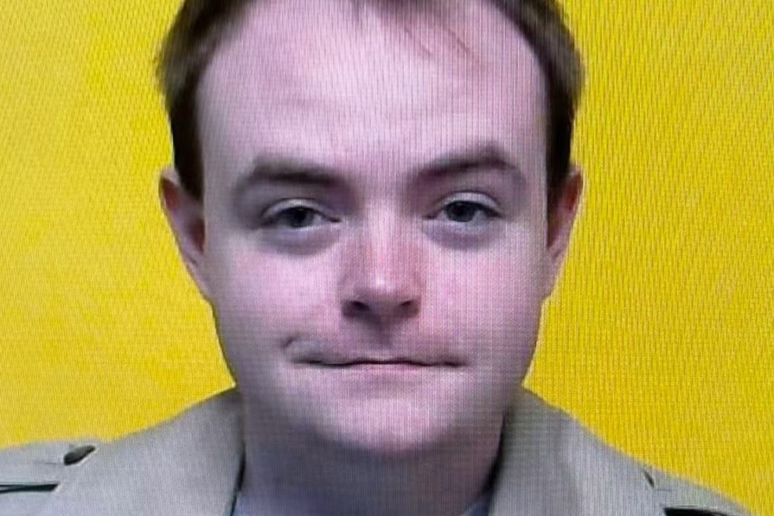 Mỹ: Cựu cảnh sát lên mạng đóng giả trai trẻ, giết hại 3 người nhà bạn gái tuổi teen