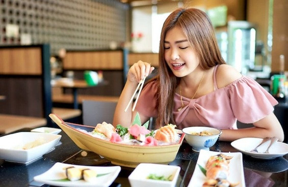 Lý do khiến tỷ lệ người béo phì ở Nhật Bản cực thấp