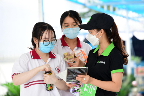 Gojek tổ chức chuỗi hội thảo đồng hành cùng tân sinh viên