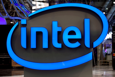 Intel châm ngòi ‘đại chiến’ những gã khổng lồ bán dẫn