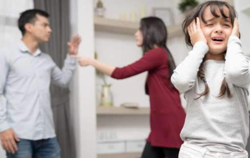 Mỗi khi anh lên cơn con gái thật sự sợ hãi. (Ảnh minh họa)