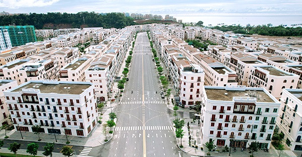 Bất động sản Phú Quốc “bất động”, giá căn hộ, shopouse vẫn cao
