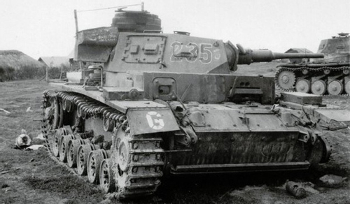 Bí ẩn cách Liên Xô xử lý chiến lợi phẩm xe tăng và máy bay Đức chiếm được sau chiến tranh