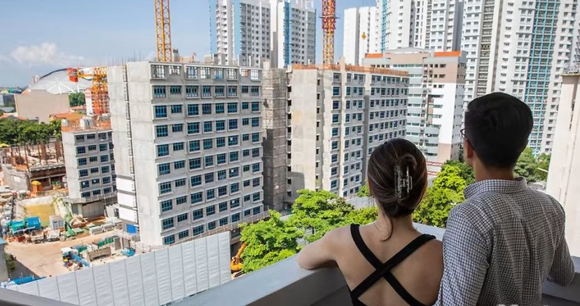 Cô gái bỏ nhà ra đi sau khi bị mẹ ép đưa tiền tiết kiệm để mua nhà cho anh trai