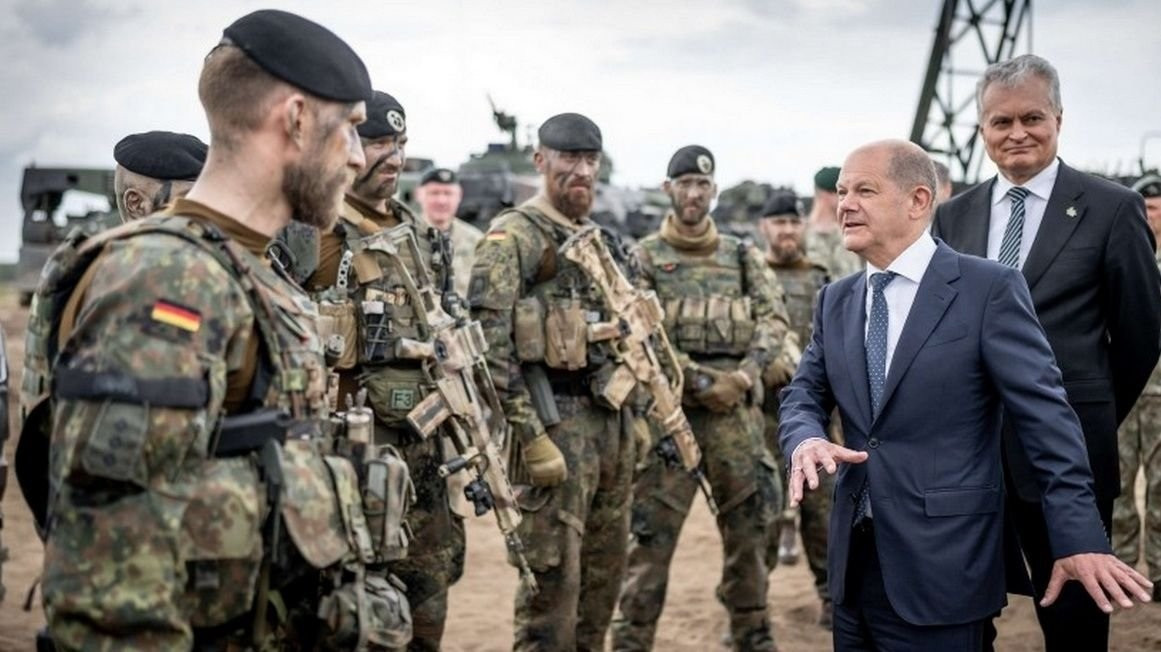 Đức: Việc hiện đại hóa quân đội vẫn ‘dậm chân tại chỗ’
