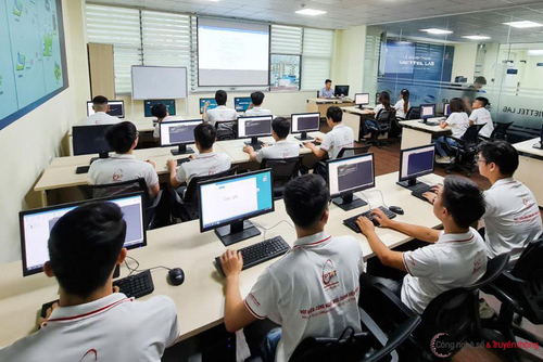 PTIT đặt mục tiêu chất lượng xuất sắc lên hàng đầu để tiến tới mô hình đại học số