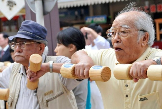 Nhật Bản lần đầu tiên số người già trên 75 tuổi vượt quá 15% tổng dân số