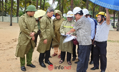 Bộ trưởng Lê Minh Hoan kiểm tra công tác phòng chống bão ở Quảng Ngãi và Quảng Nam