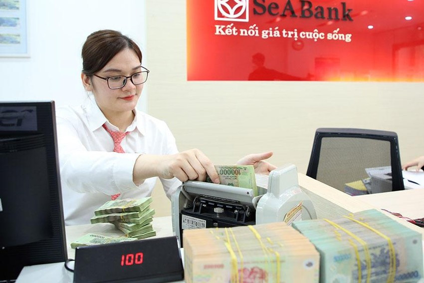 Cuối năm, đầu tư cổ phiếu nào để thu lợi? ảnh 2