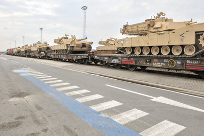 Nhiều thiết bị quân sự của NATO xuất hiện gần biên giới Nga