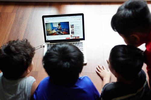 Tìm hiểu về bảo vệ an toàn cho trẻ em trên Facebook, Instagram với “Safety Café Vietnam”