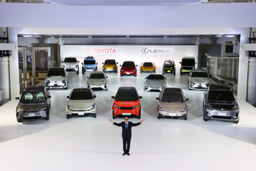 Vì sao Toyota chưa ‘tất tay’ vào xe điện?