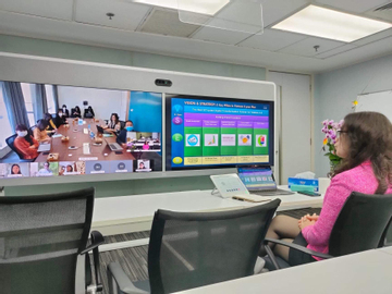 Chuyển đổi số phải tổng thể và toàn diện