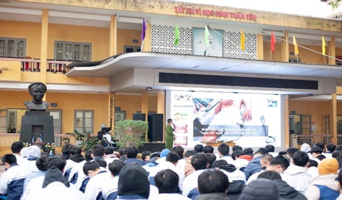 Bắc Từ Liêm tuyên truyền phòng chống ma túy cho học sinh