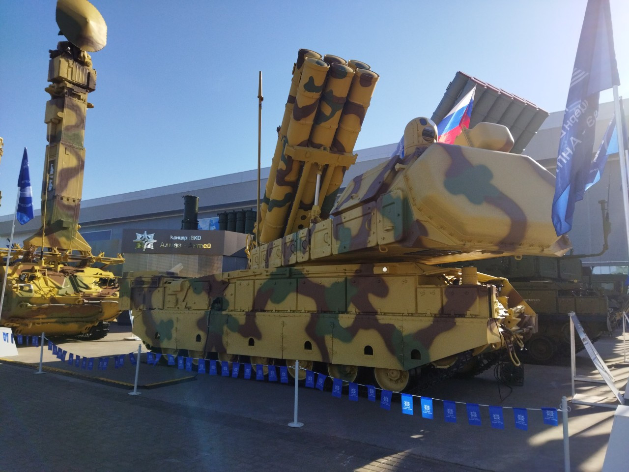 Nga gọi hệ thống phòng không Buk-M3 là ‘máy bay chiến đấu không người lái’