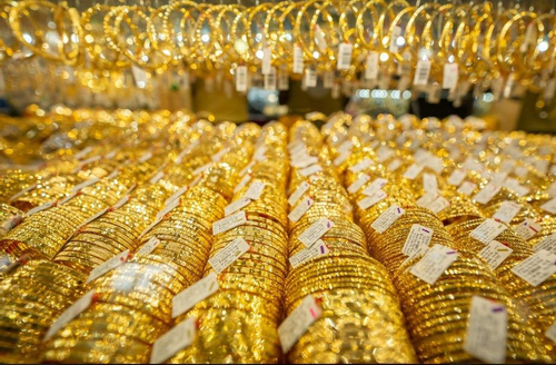 Giá vàng hôm nay 31/1: Vàng SJC bán ra tăng giá mạnh ngày vía Thần Tài