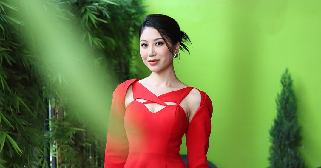 Hoa hậu Lan Anh từng là phi công ở Mỹ, 'lạc hậu' khi về Việt Nam